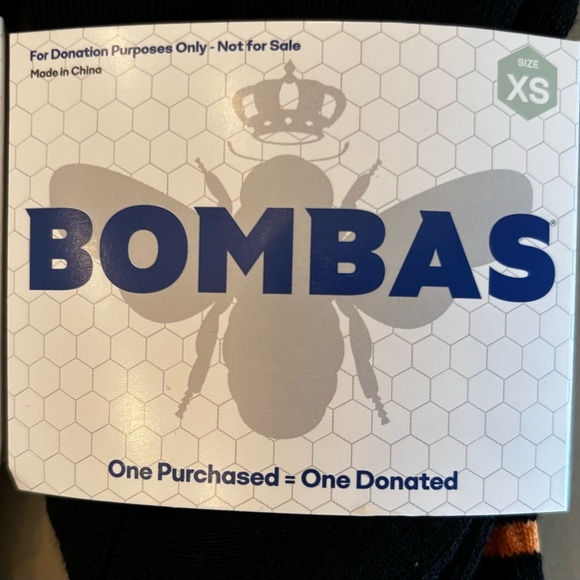 BOMBAS NWTBlack Casual Crew Socks Black w/ Stripes XS Comfy Trendy - Picture 2 of 3